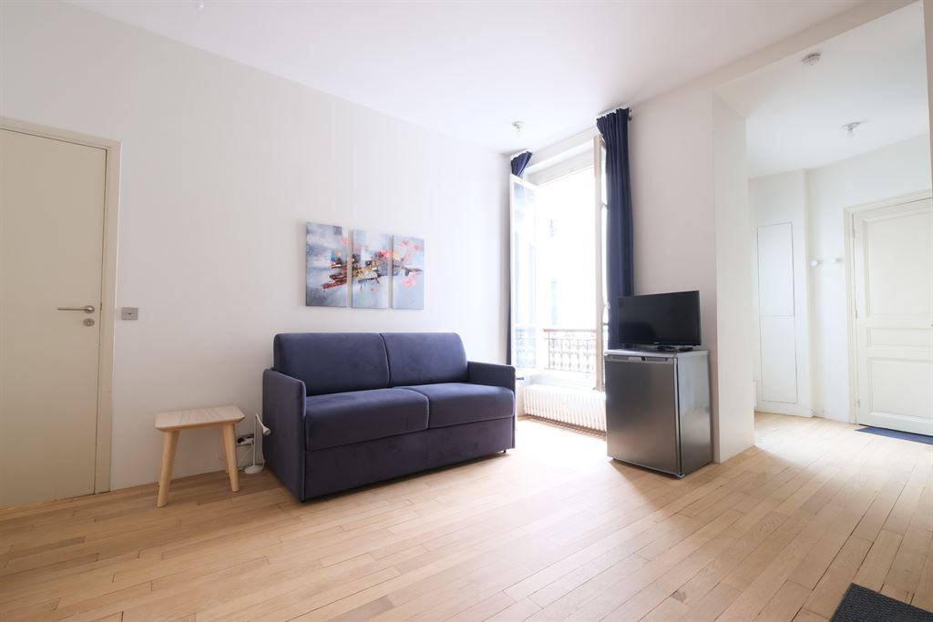 studio en location sur PARIS (75005)