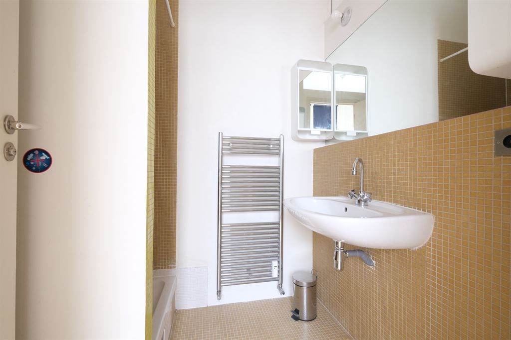 studio en location sur PARIS (75005)