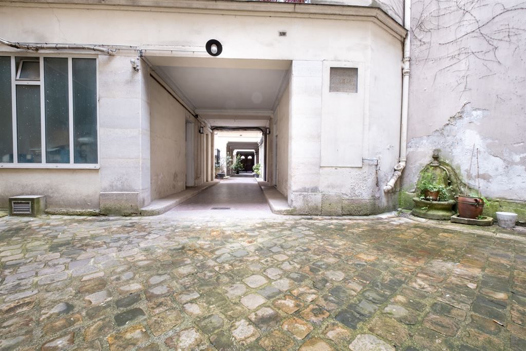 apartment 1 room for sale on PARIS (75005)
