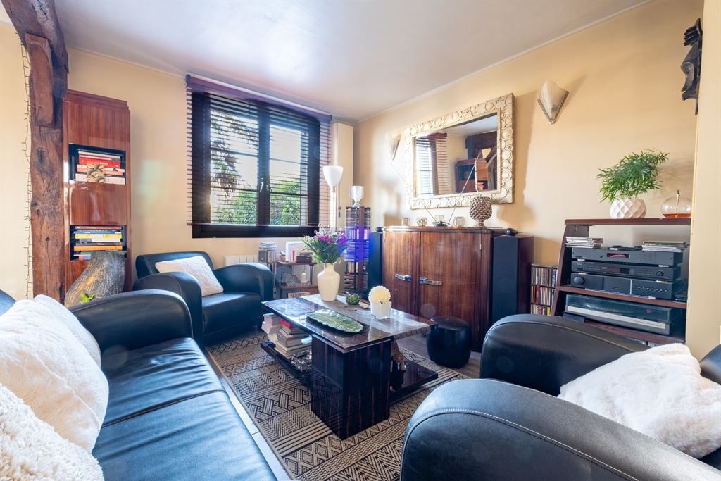 house 6 rooms for sale on YERRES (91330)
