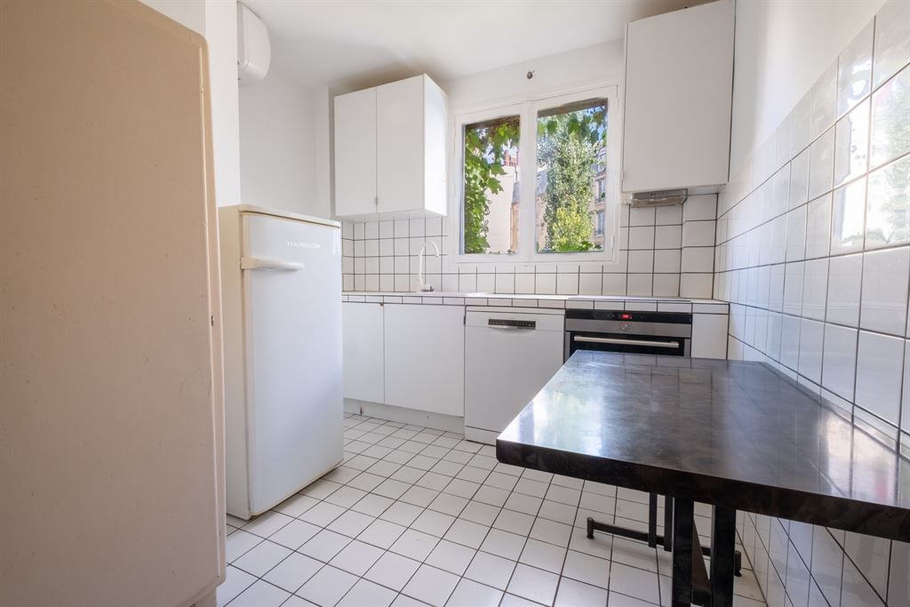 apartment 3 rooms for sale on PARIS (75013)