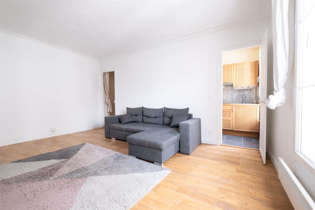 apartment 2 rooms for sale on PARIS (75010)