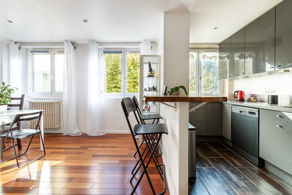 apartment 2 rooms for sale on IVRY SUR SEINE (94200)