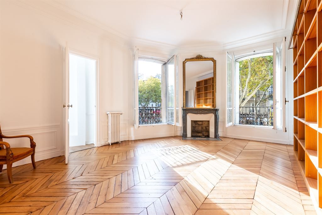 apartment 7 rooms for sale on PARIS (75006)