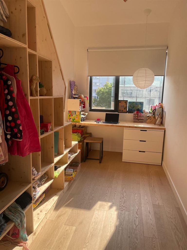 house 5 rooms for sale on VILLEJUIF (94800)