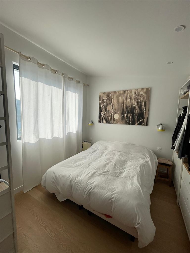 house 5 rooms for sale on VILLEJUIF (94800)