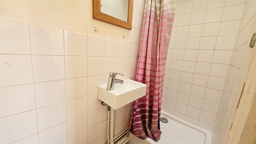 apartment 1 room for sale on PARIS (75015)