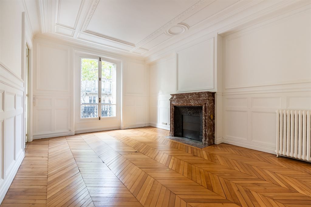 apartment 7 rooms for sale on PARIS (75006)