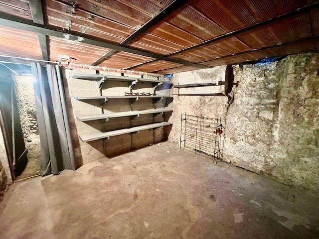 cellar 1 room for sale on PARIS (75005)