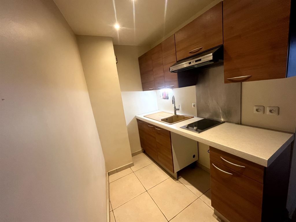 studio en location sur PARIS (75005)