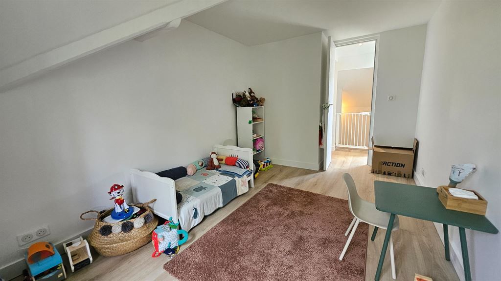 house 6 rooms for sale on ANTONY (92160)