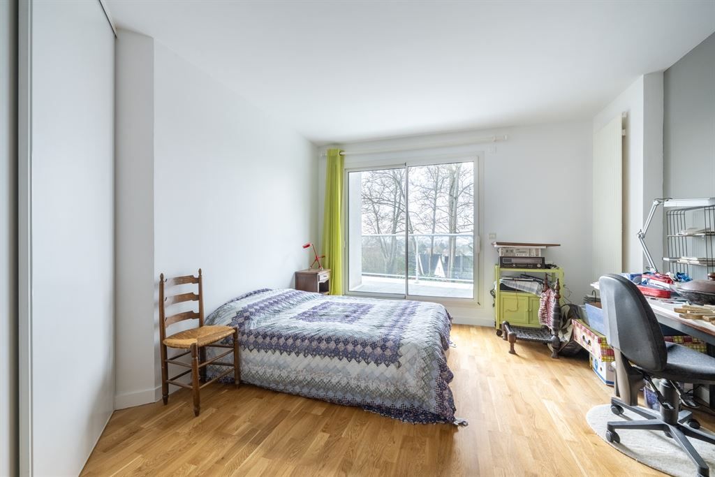 house 7 rooms for sale on MARGENCY (95580)