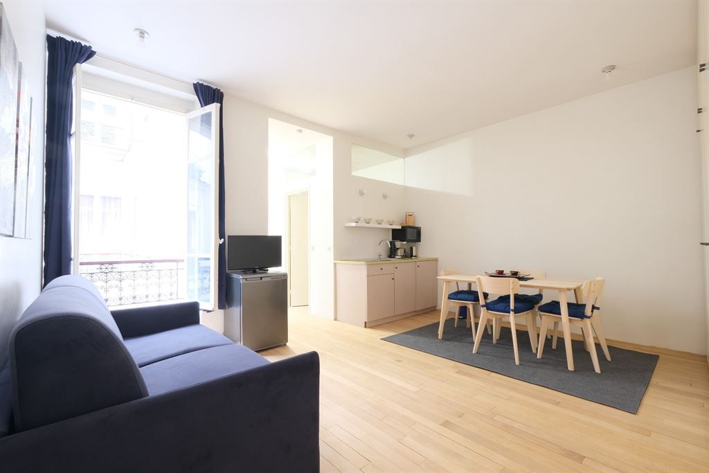 studio en location sur PARIS (75005) - Plus de details