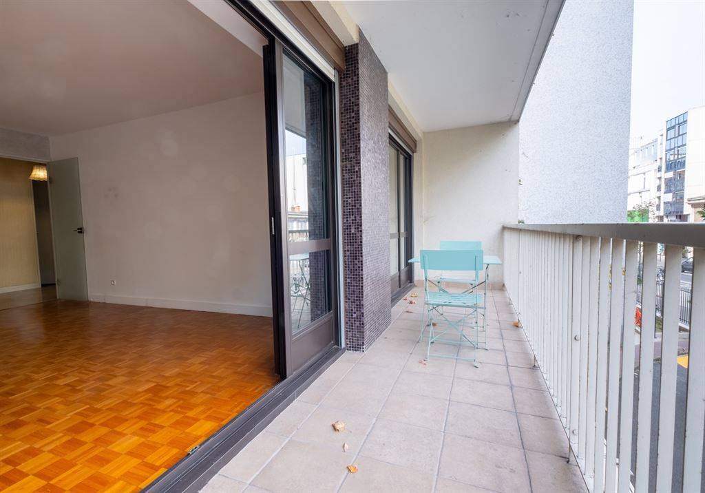 apartment 4 rooms for sale on PARIS (75013) - See details