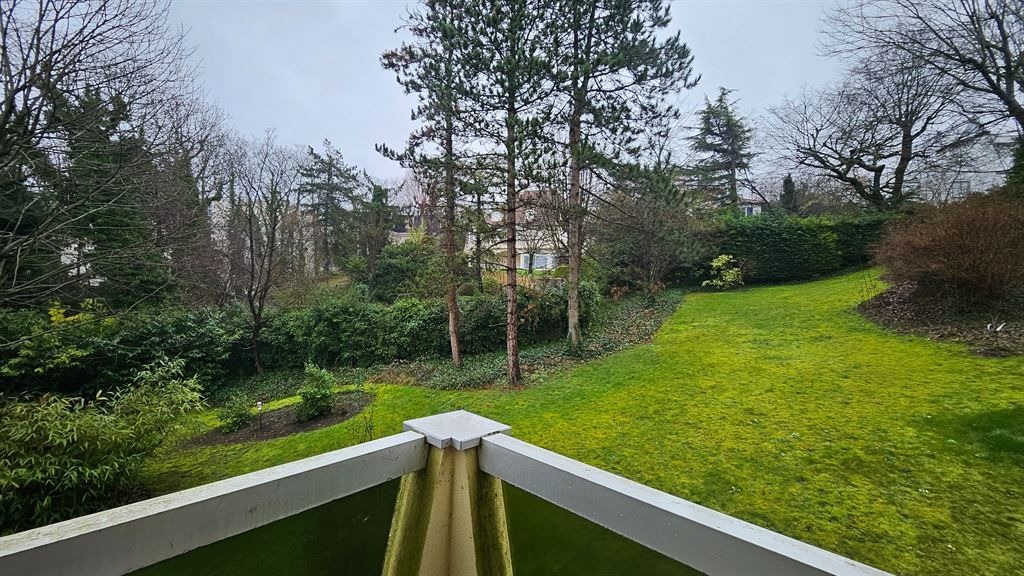 apartment 3 rooms for sale on LE RAINCY (93340) - See details